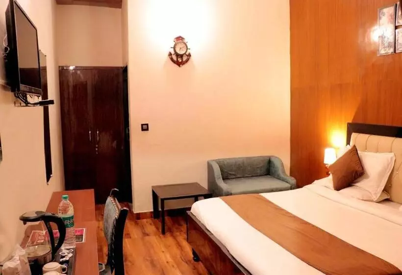 ホテル Rajat Residency Bijnor