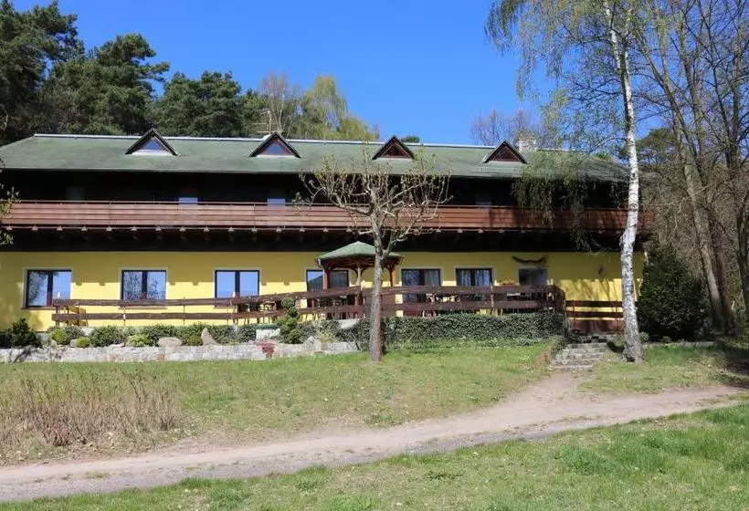 Hotelli Und Restaurant Karpfenschänke