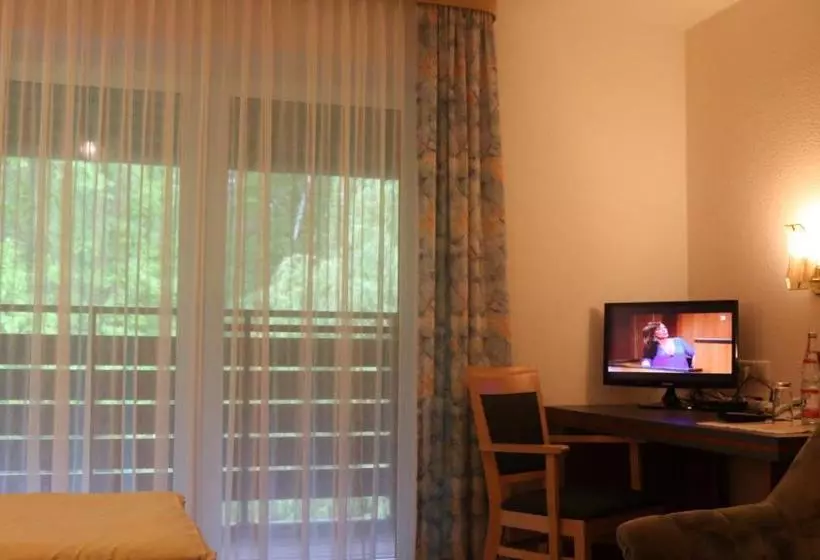 Hotelli Und Restaurant Karpfenschänke