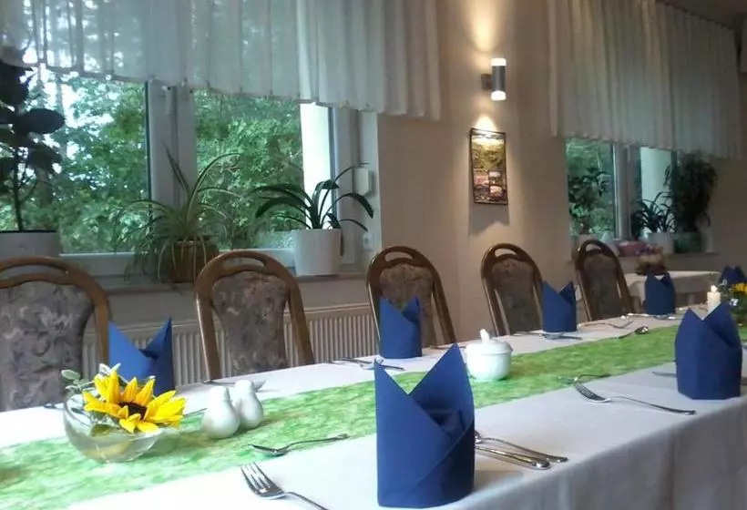 Hotelli Und Restaurant Karpfenschänke