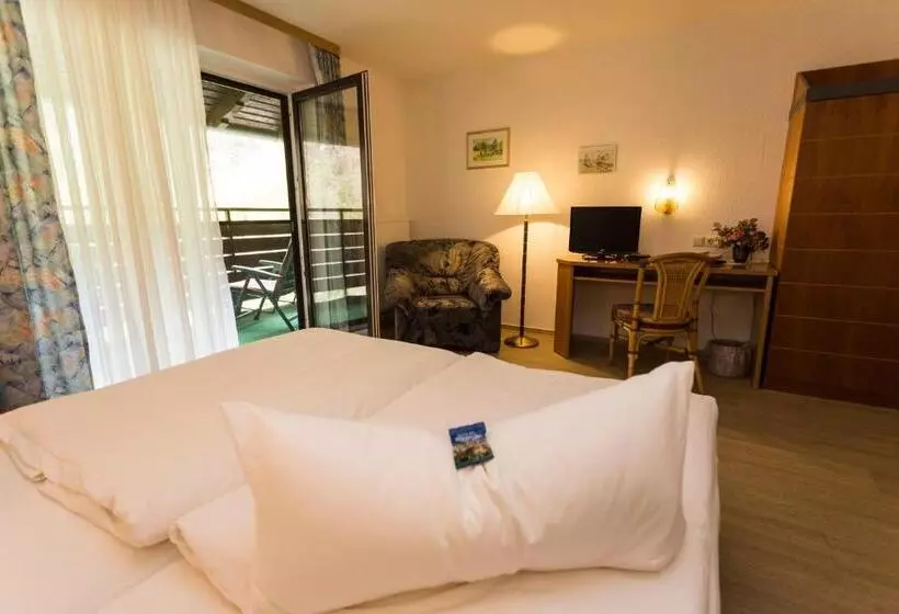 Hotelli Und Restaurant Karpfenschänke