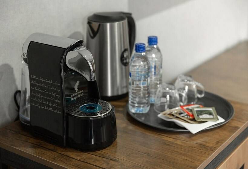 تختخواب و صبحانه Merci