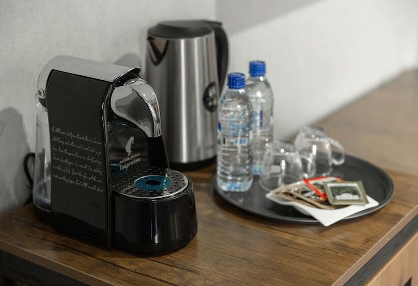 تختخواب و صبحانه Merci