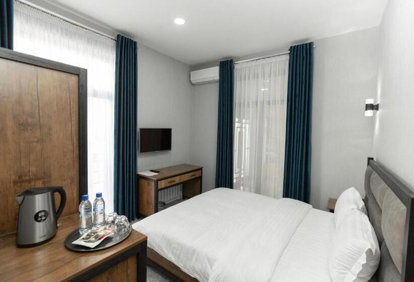 تختخواب و صبحانه Merci