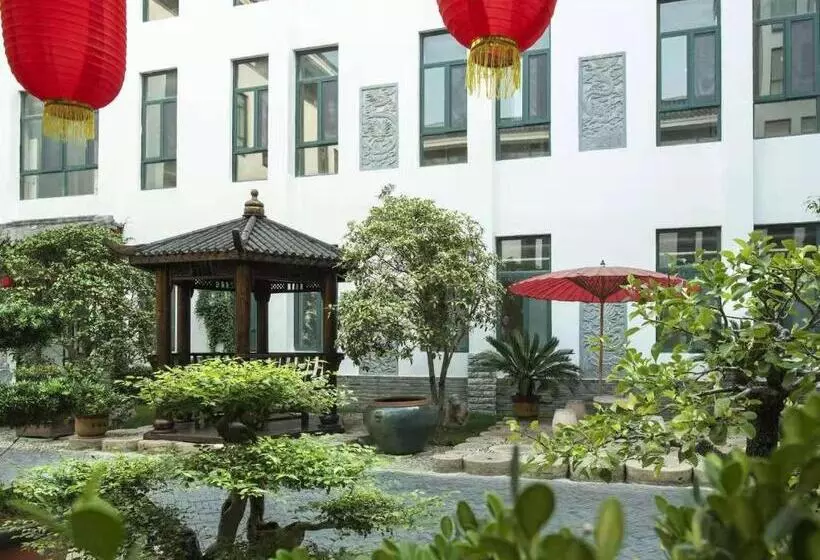 ホテル 7days Premium Zaozhuang Taierzhuang Ancient City Branch