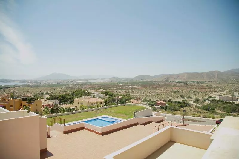 هتل Be Free Isla Plana