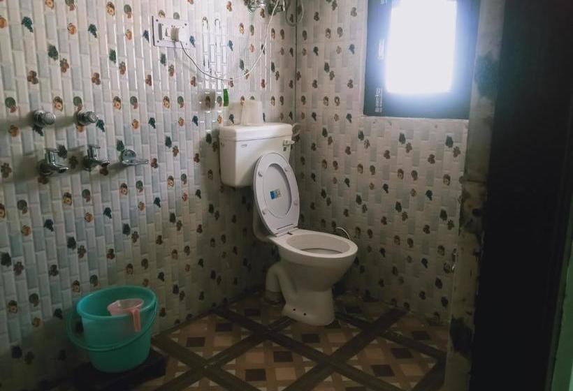 בית מלון כפרי Debbhumi Regency