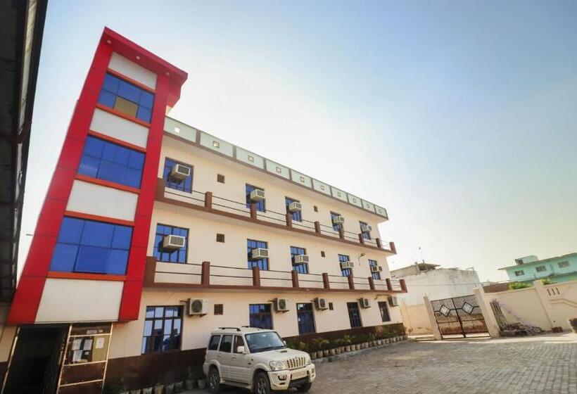 酒店 Oyo 72863 New Satkar