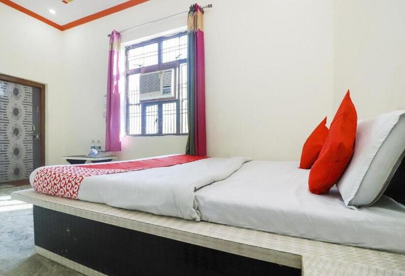 酒店 Oyo 72863 New Satkar