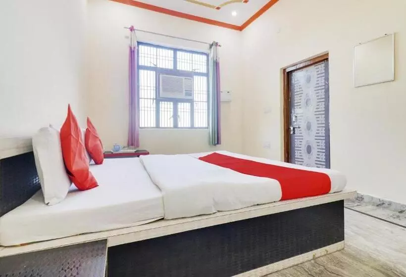 Hotelli Oyo 72863 New Satkar