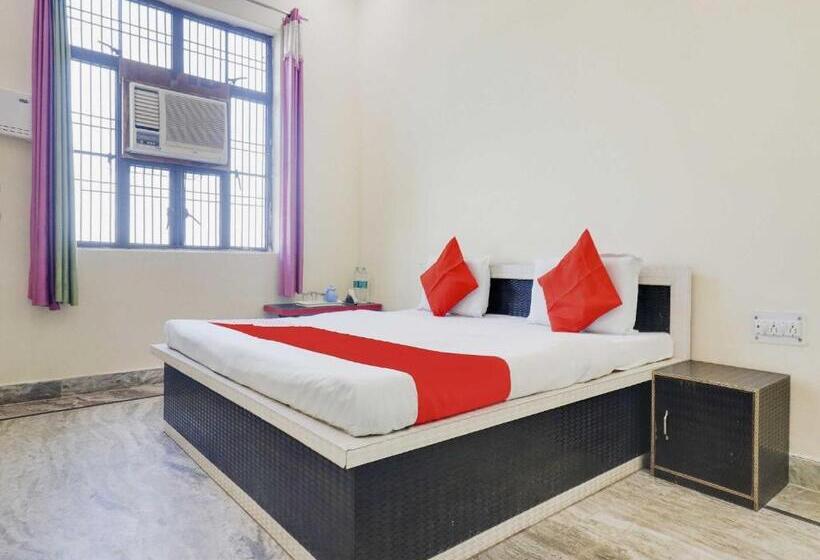 酒店 Oyo 72863 New Satkar