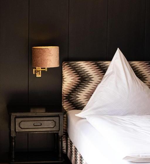 Отель Schmiedhubers