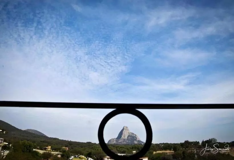 ホテル Suites Campestres Montebello