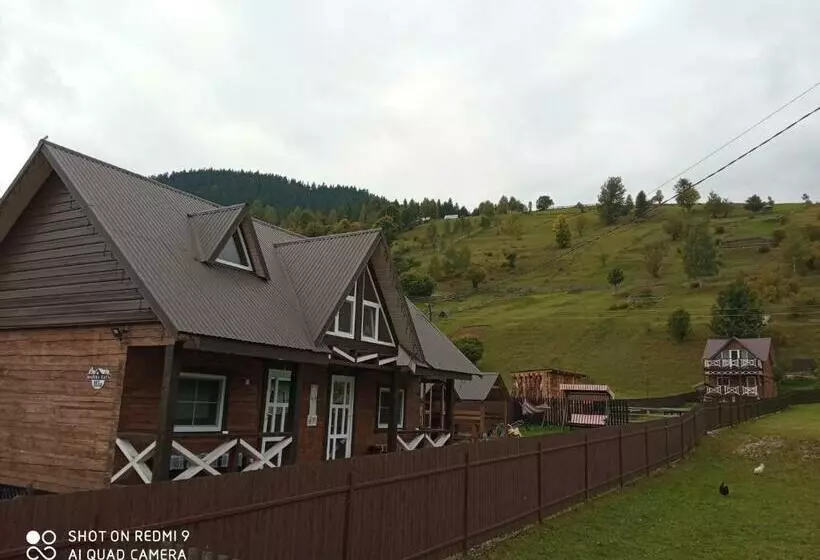 Majatalo файна хата