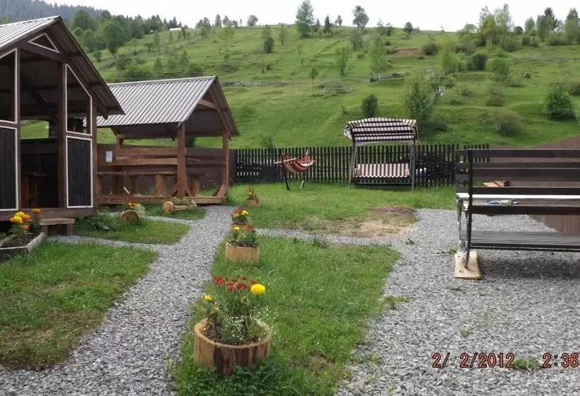 Majatalo файна хата