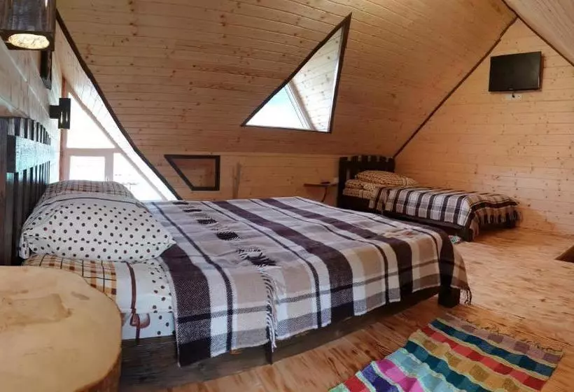 Majatalo файна хата