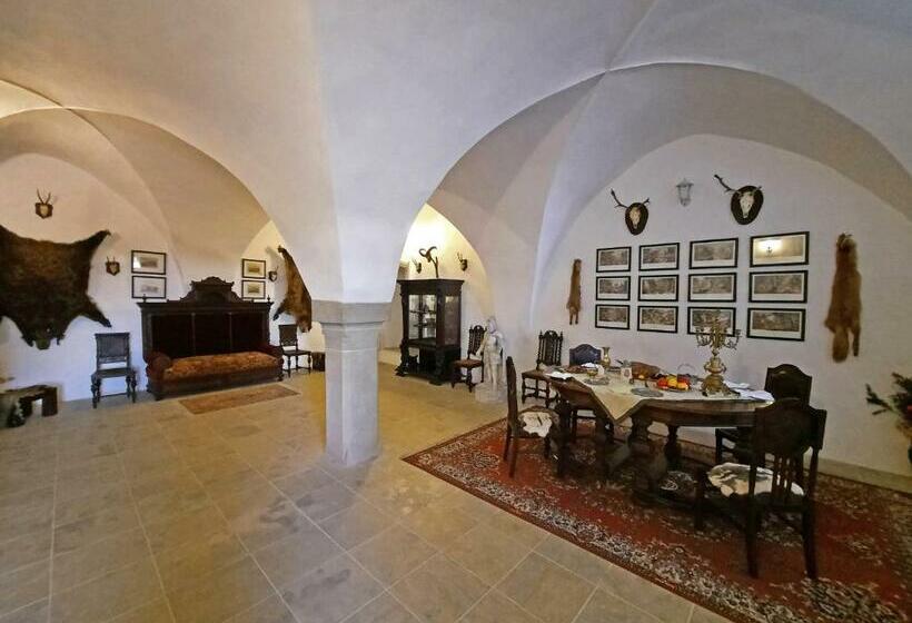 פנסיון Penzion Hradu Svojanov