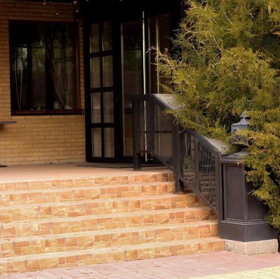 Relax Hotel   Restaurant Complex