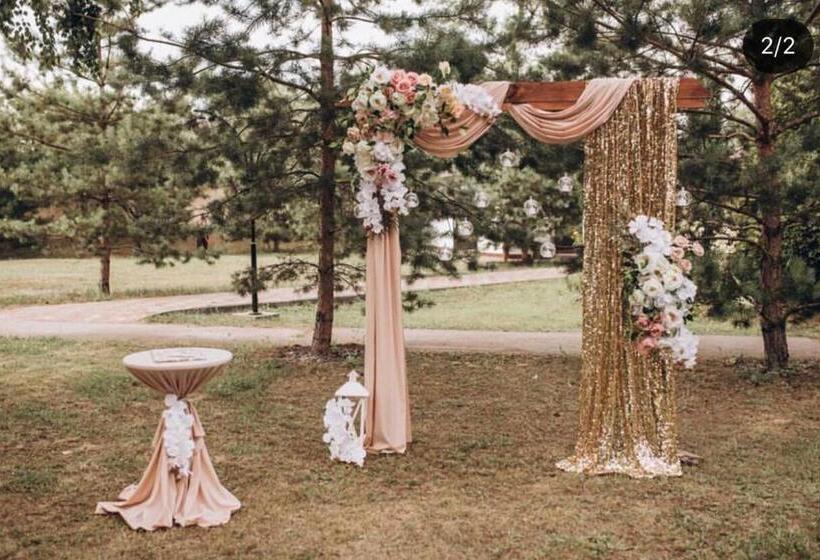 Relax Hotel   Restaurant Complex