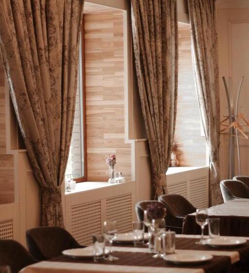 Relax Hotel   Restaurant Complex