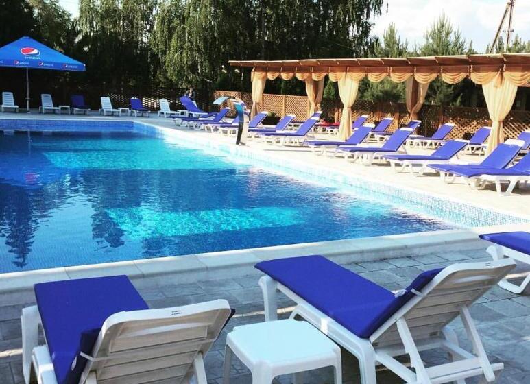 Relax Hotel   Restaurant Complex