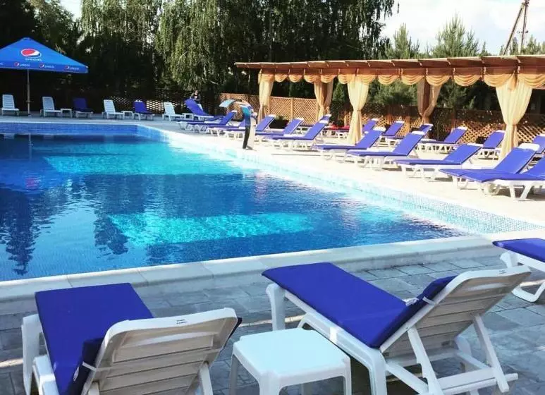 Relax Hotel   Restaurant Complex