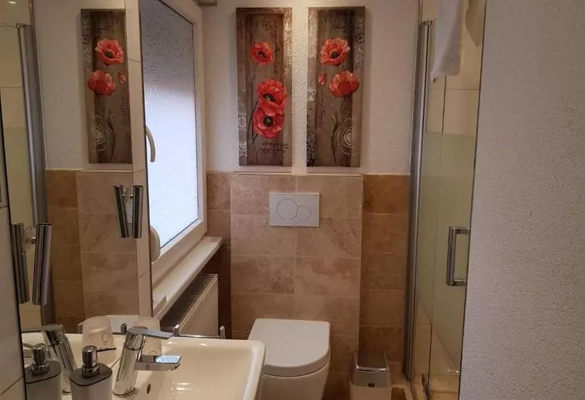 Retkeilymaja Gasthof Krone