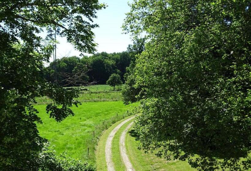 צימר Château De La Redortière