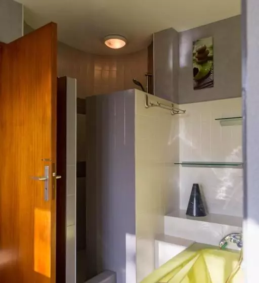 Aamiaismajoitus (B&B) La Maison De L Orbière