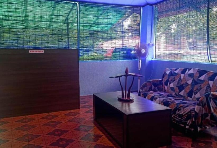 تختخواب و صبحانه The Leisure Home Stay