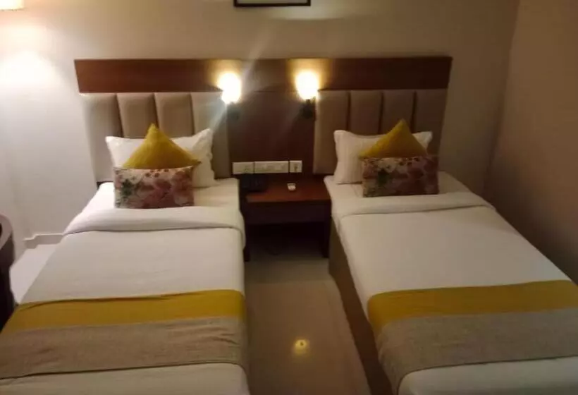 Hotelli Jk Park Residency Perambra