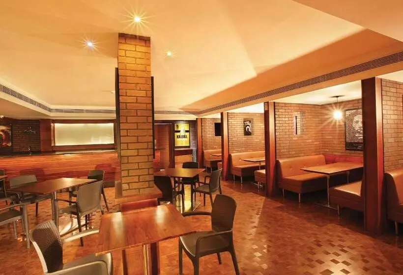 Hotelli Jk Park Residency Perambra