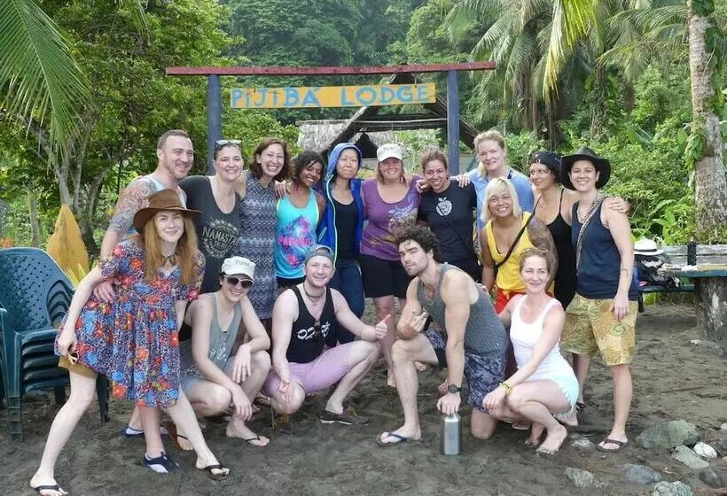 ホテル Pijiba Lodge