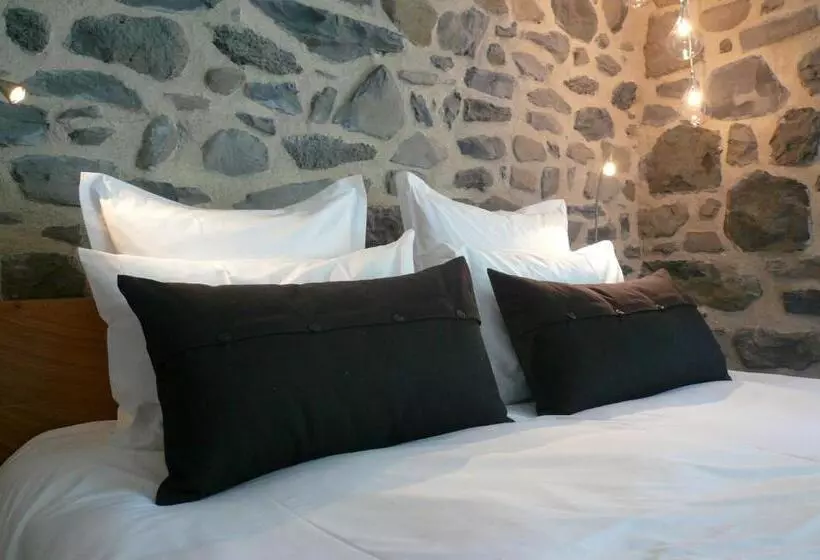 Aamiaismajoitus (B&B) Aux Caprices D'aubrac