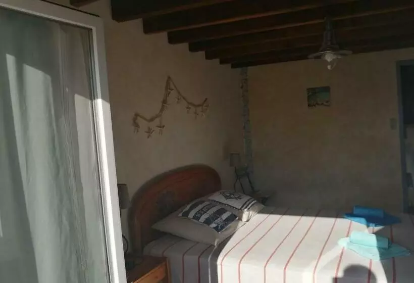 ベッドアンドブレックファースト Vendrennes Chez Florymarysol