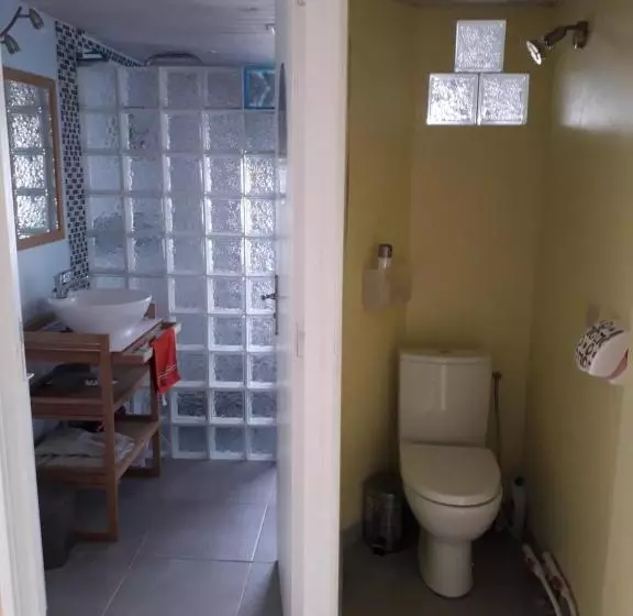 ベッドアンドブレックファースト Vendrennes Chez Florymarysol