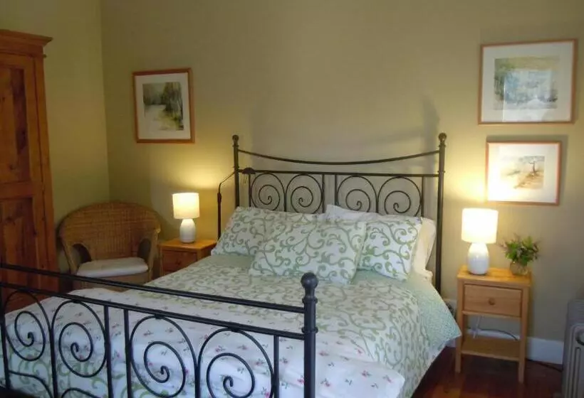 Aamiaismajoitus (B&B) Glenburn House