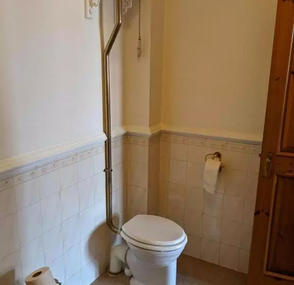 ベッドアンドブレックファースト The Londesborough Arms Bar With En Suite Rooms