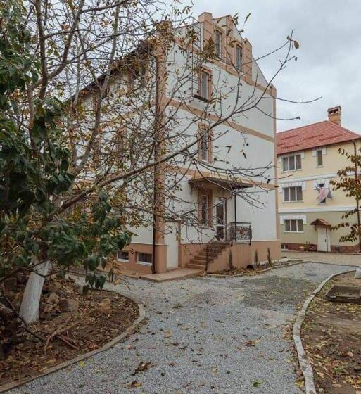 Hotel бутик 2017