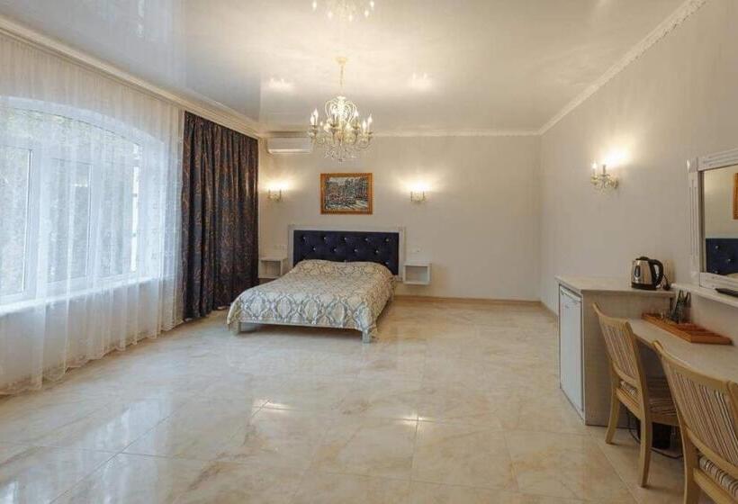 Hotel бутик 2017