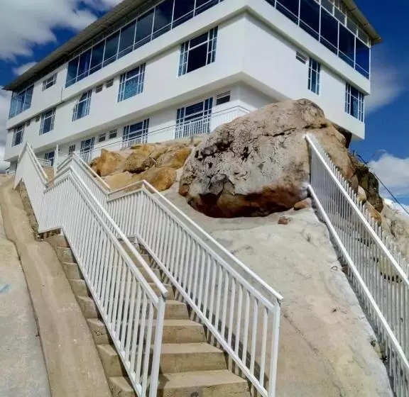 ホテル Alta Montaña