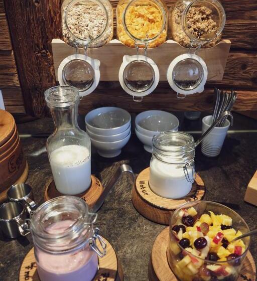 Szálloda Altbau Gasthaus Amboss