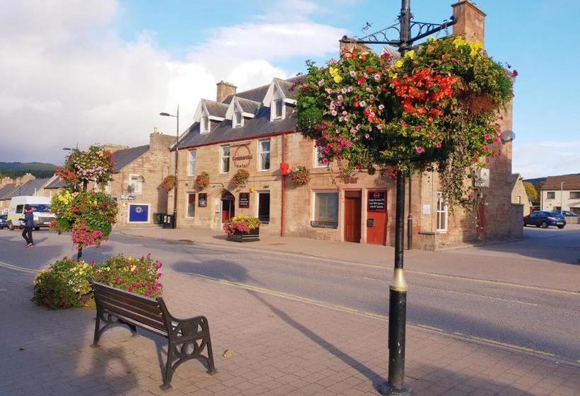 Отель Commercial