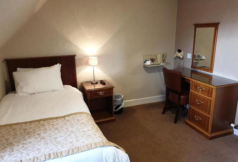 Отель Commercial