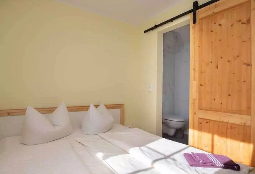 ホテル Hochwaldbaude