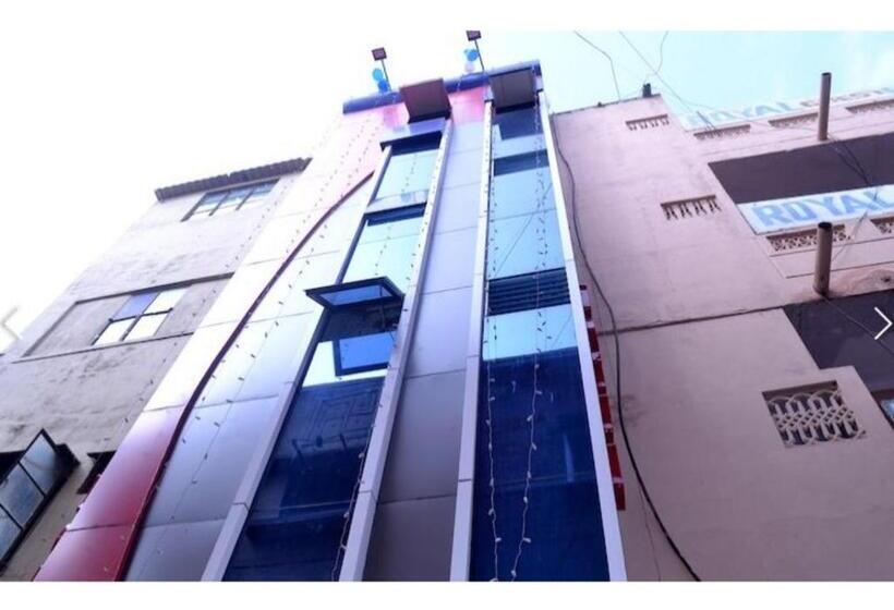 Отель Shri Ram Palace