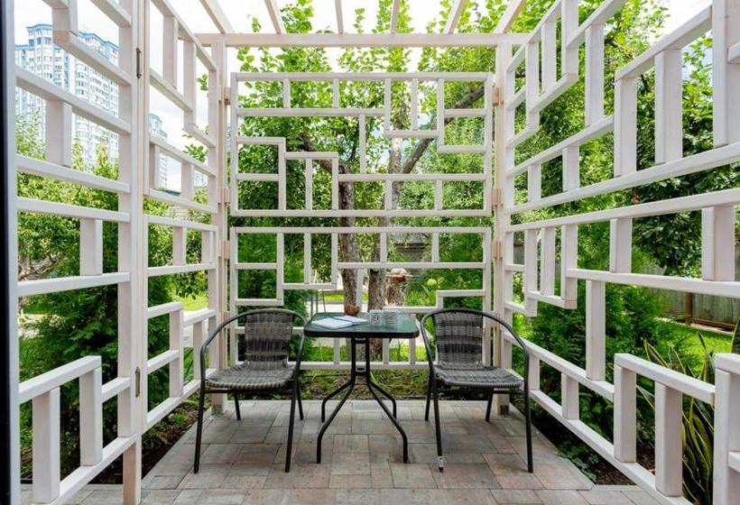 پانسیون гостьовий будинок осокорки