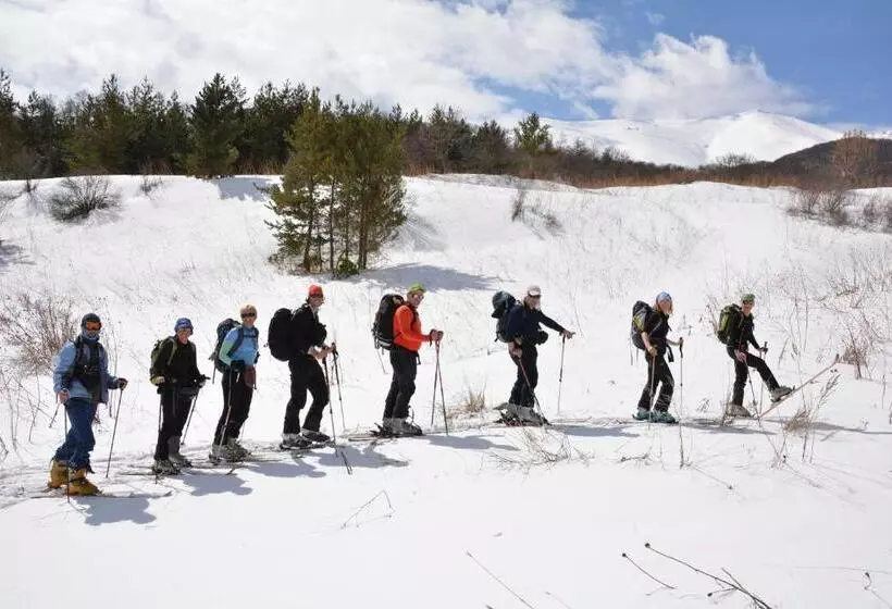 Majatalo Azhdahak B&b In Geghashen , Abovyan