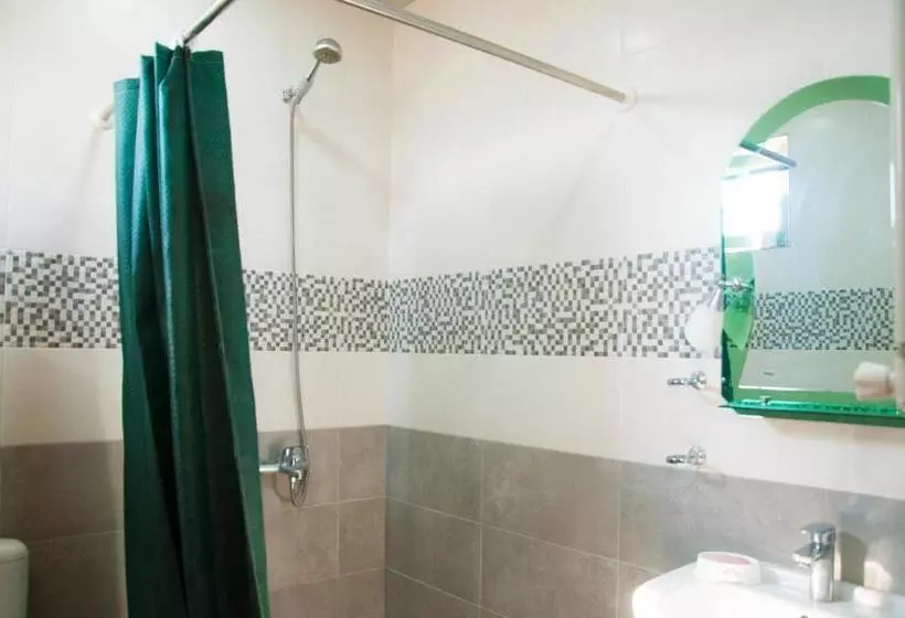 Majatalo Azhdahak B&b In Geghashen , Abovyan