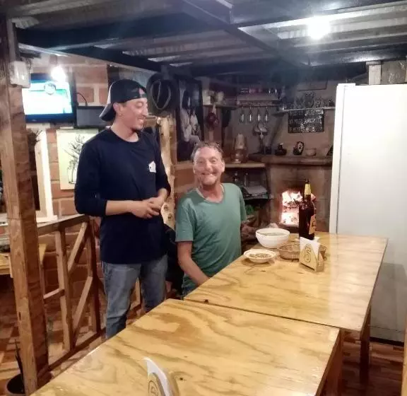 ペンション Hostal ñuca Huasi